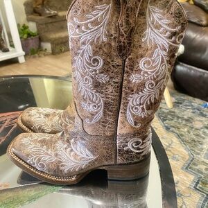 Brown Western Embroidered girls boots